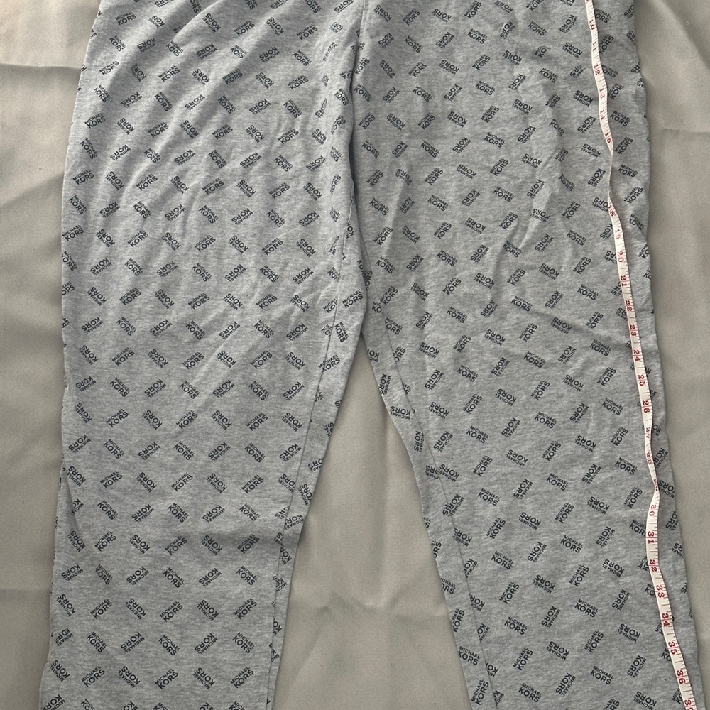 Michael Kors Light Gray Logo Lounge Pants with Navy Print - Picture 2 of 4